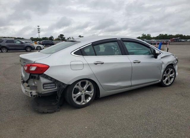 
								2017 Chevrolet Cruze full									