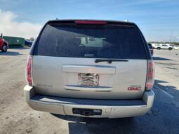 
										2013 Gmc Yukon full									