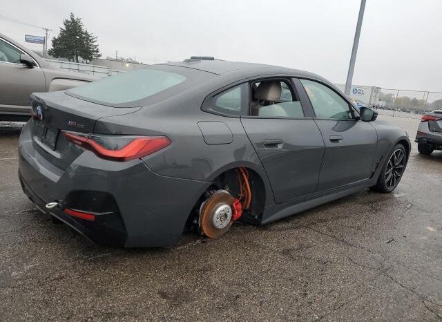 
								2023 BMW I4 full									