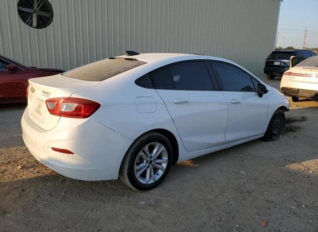 
								2017 Chevrolet Cruze full									