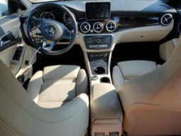 
										2018 Mercedes-benz Cla 250 4m full									