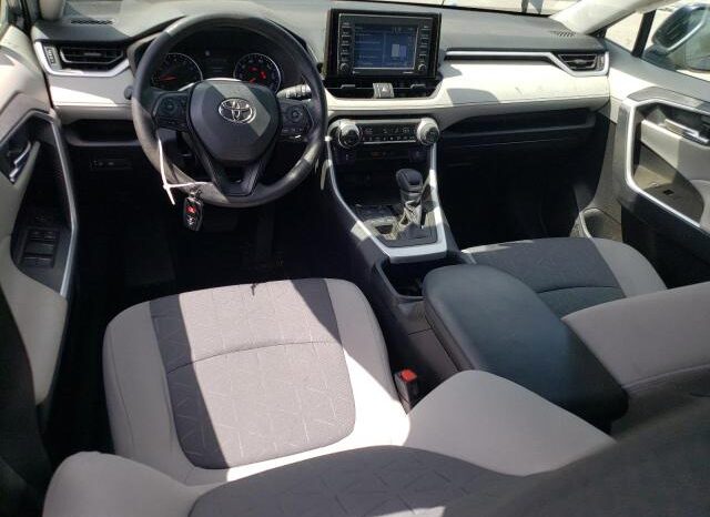 
								2022 Toyota Rav4 full									