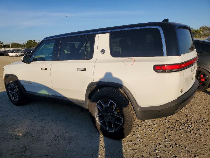 2023 Rivian R1s