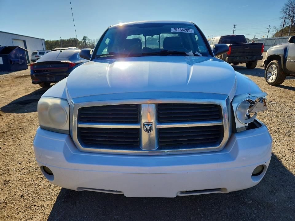 2007 Dodge Dakota