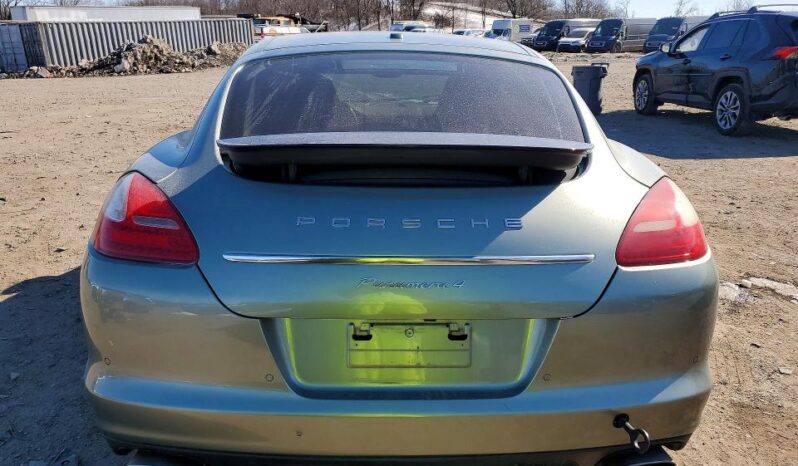 
								2012 Porsche Panamera full									