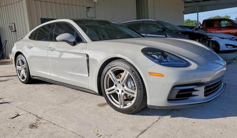 
								2018 Porsche Panamera full									