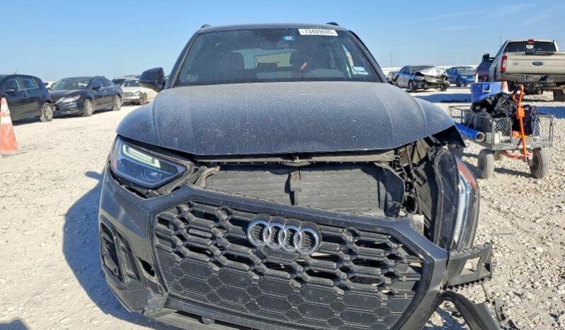 
								2023 Audi Q5 full									