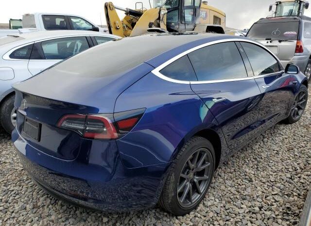 
								2019 Tesla Model 3 full									
