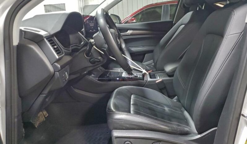 
								2021 Audi Q5 full									
