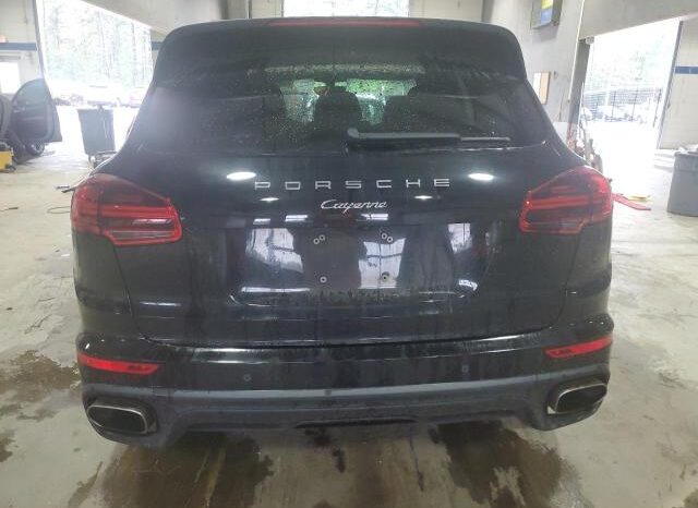 
								2017 Porsche Cayenne full									
