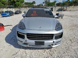 
										2017 Porsche Cayenne full									