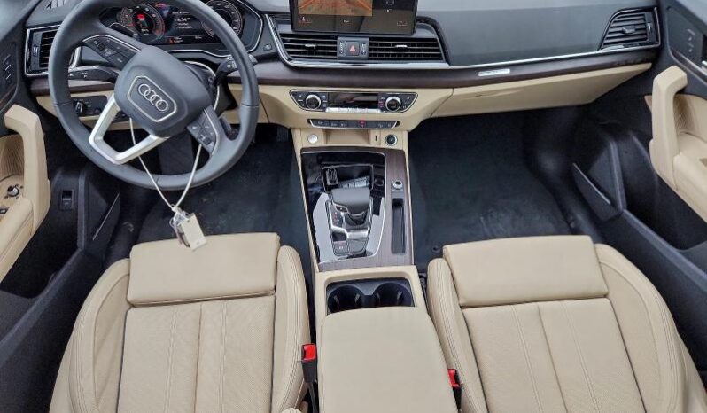 
								2025 Audi Q5 full									