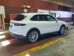 
										2019 Porsche Cayenne full									