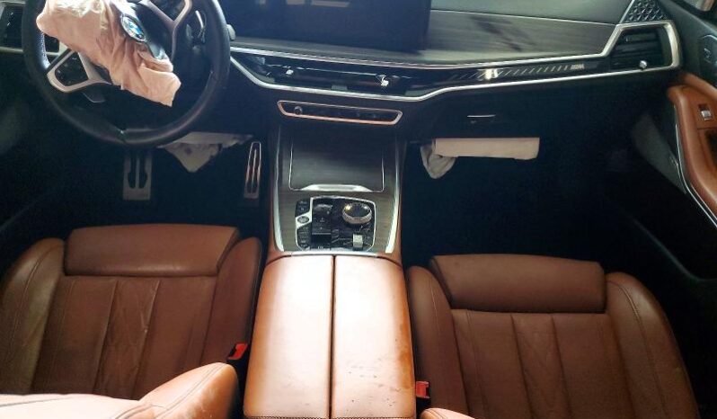
								2024 BMW X7 full									