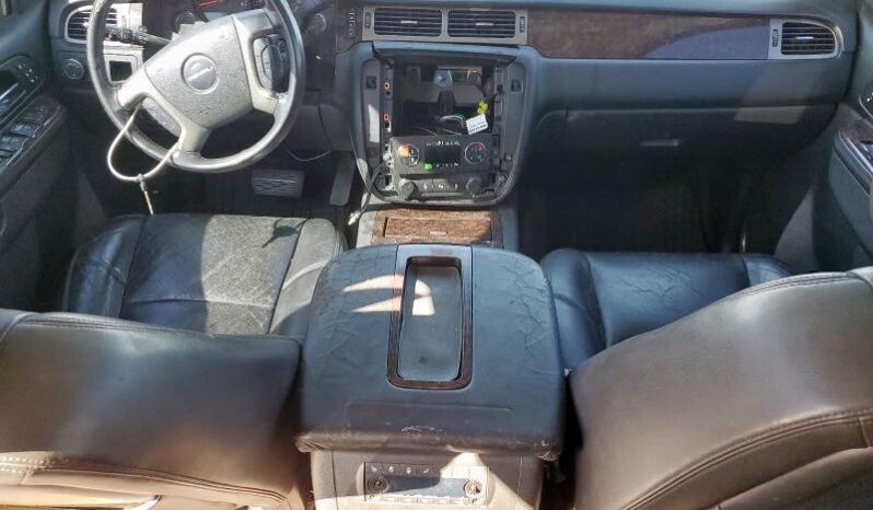 
								2012 Gmc Yukon full									