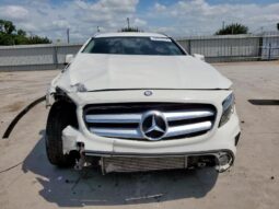 
										2015 Mercedes-benz Gla-class full									