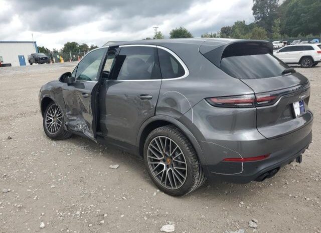 
								2021 Porsche Cayenne full									