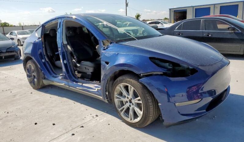 
								2021 Tesla Model y full									