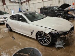 
										2021 BMW M8 full									