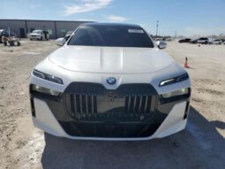 
										2024 BMW 7 series full									