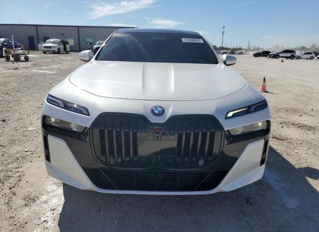 
								2024 BMW 7 series full									
