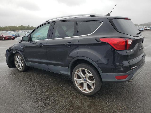 2019 Ford Escape tit