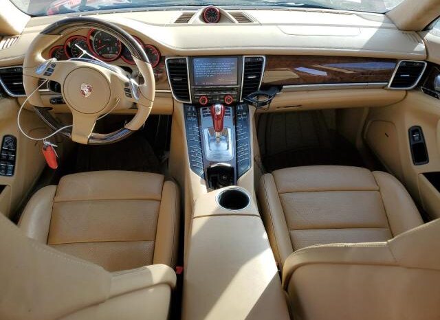 
								2013 Porsche Panamera full									