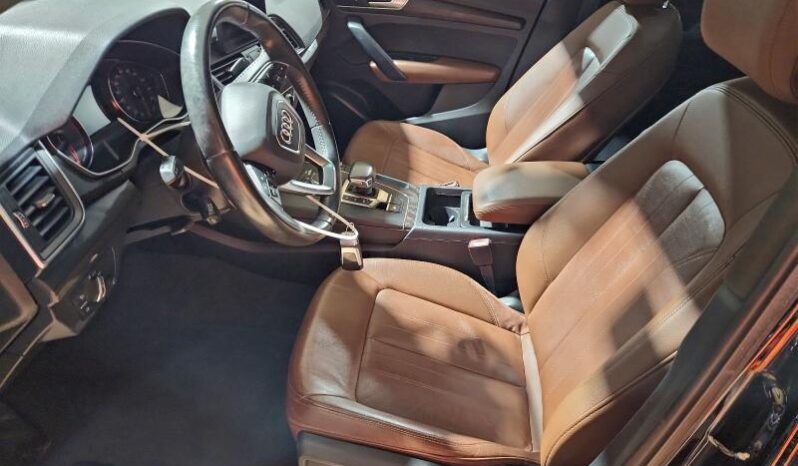 
								2019 Audi Q5 full									