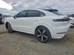 
										2024 Porsche Cayenne full									
