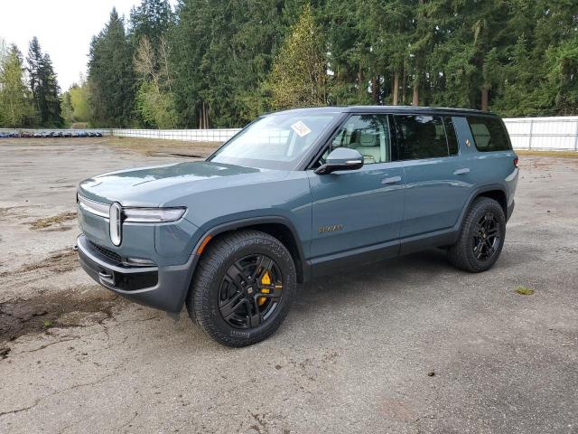 2025 Rivian R1s