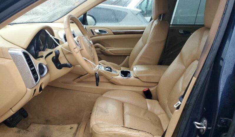 
								2012 Porsche Cayenne full									