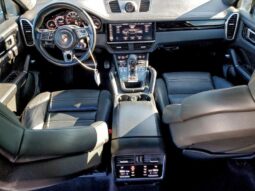 
										2020 Porsche Cayenne full									