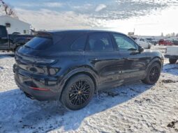 
										2025 Porsche Cayenne full									