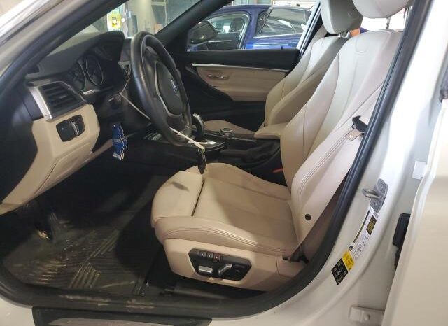 
								2017 BMW 3 series full									
