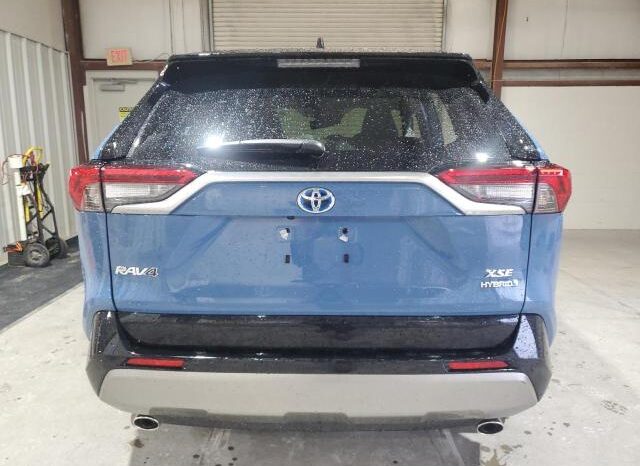 
								2024 Toyota Rav4 full									