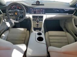 
										2018 Porsche Panamera full									