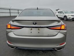 
										2021 Lexus Es 350 full									