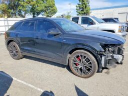 
										2022 Audi Q8 full									