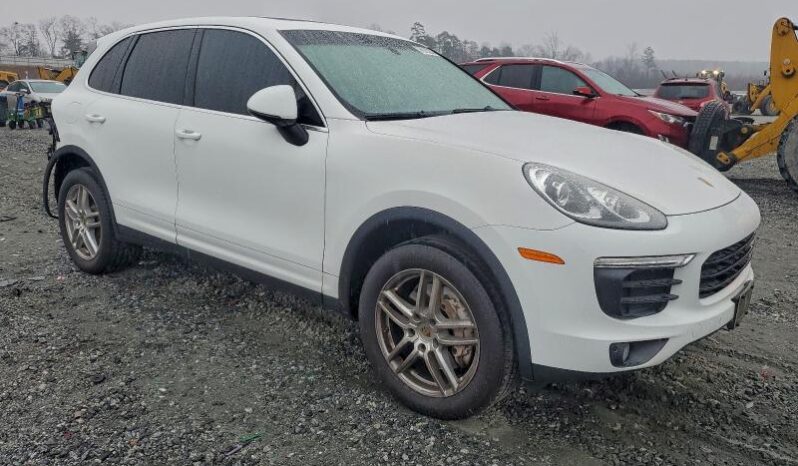 
								2016 Porsche Cayenne full									