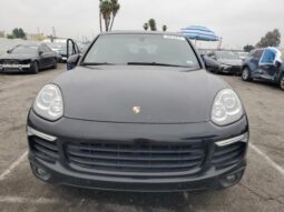 
										2015 Porsche Cayenne full									