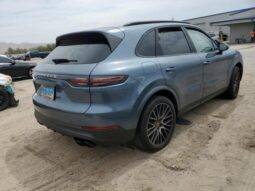 
										2020 Porsche Cayenne full									