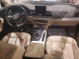 
										2018 Audi Q5 full									