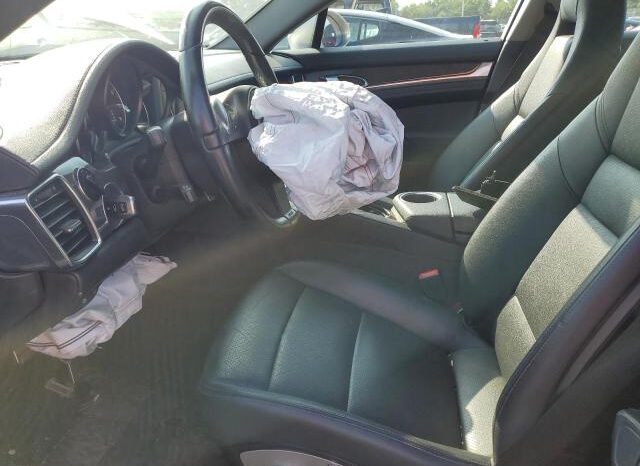 
								2012 Porsche Panamera full									