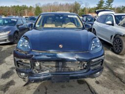 
										2015 Porsche Cayenne full									