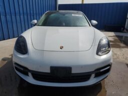 
										2018 Porsche Panamera full									