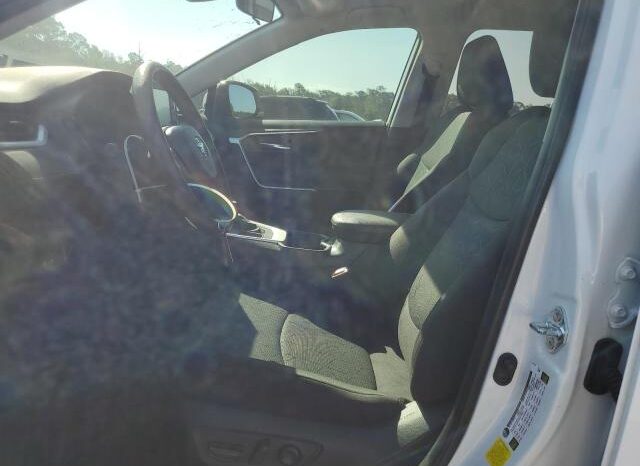 
								2021 Toyota Rav4 full									