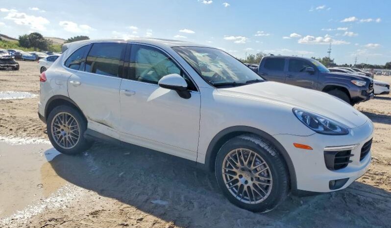 
								2016 Porsche Cayenne full									