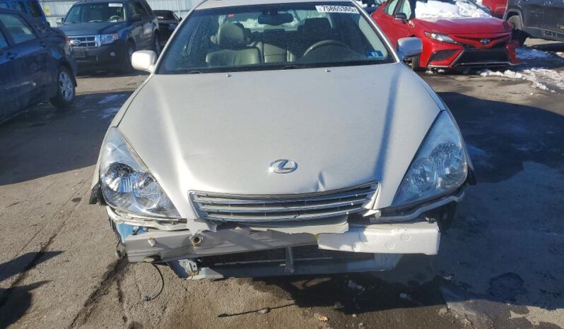 
								2002 Lexus Es 300 full									