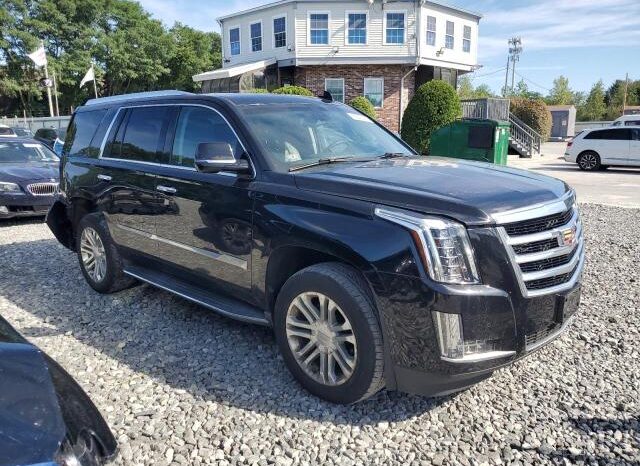 
								2017 Cadillac Escalade full									