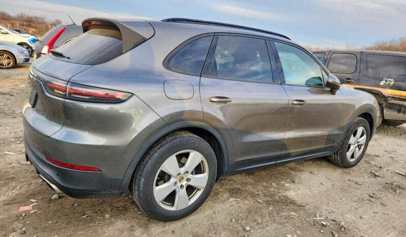 
								2019 Porsche Cayenne full									